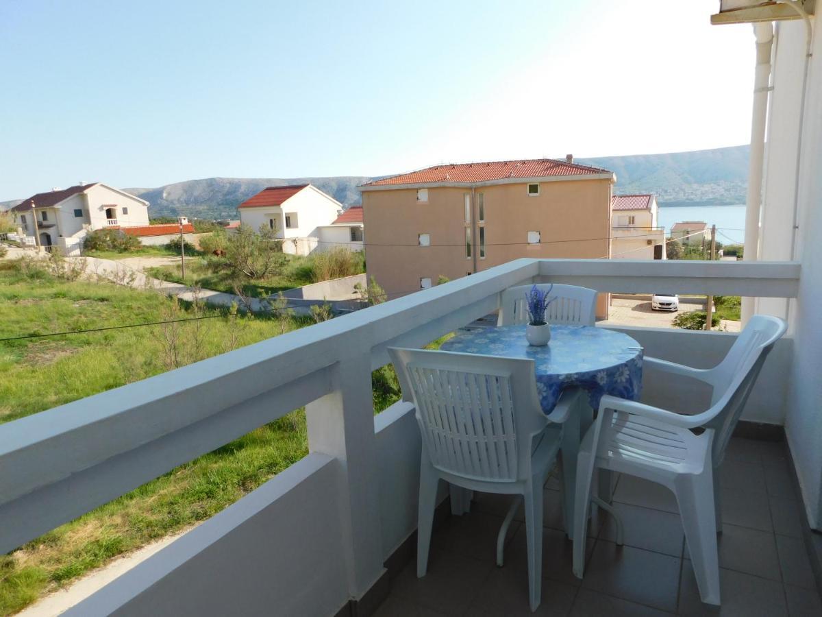 Apartmani Salus Pag Town Buitenkant foto