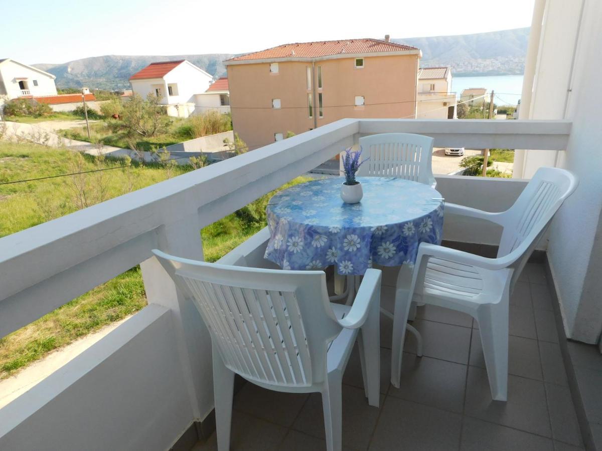 Apartmani Salus Pag Town Buitenkant foto